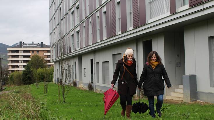 Ziritza eta Bustintzako bizilagunen kezkak: lapurretak, puntu beltzak, urbanizazio falta...