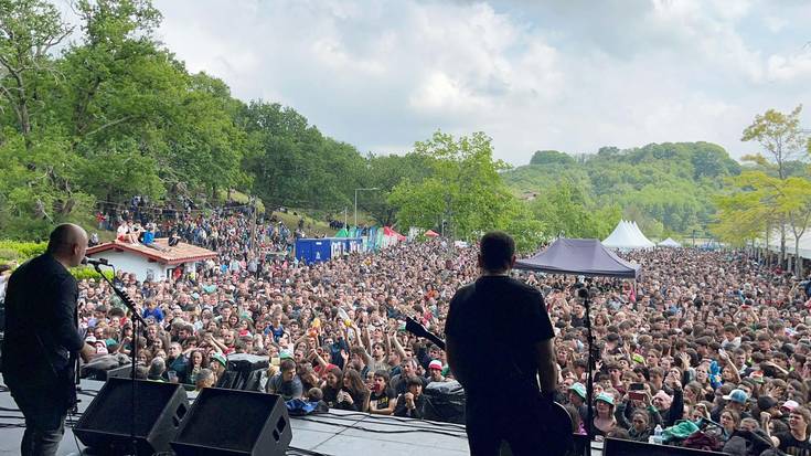 Herri Urratsek euskarazko musika talde berriei begirako maketa lehiaketa aurkeztuko du Talaian