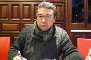 Mendezek "eskubide demokratikoen defentsa" eskatu du