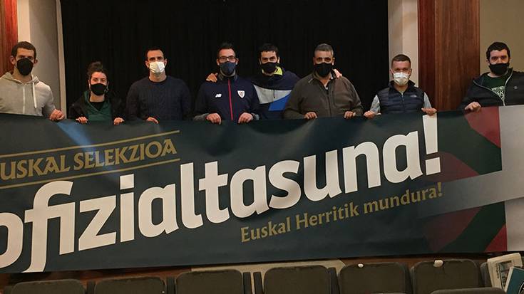 Gu ere bai! elkarteak selekzioen ofizialtasuna eskatzeko eta euskal kirolaren alde lan egiteko ekimen sorta prestatu du 2021erako