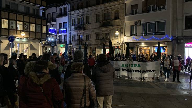 Aranda de Dueroko mugimendu feministari babesa eman eta bertako udalaren “isiltasuna” salatu dute Durangon