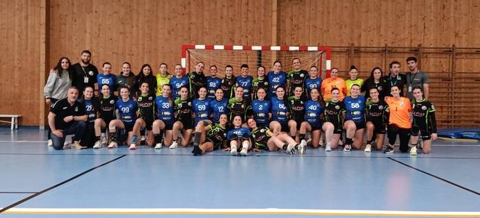 Eskubaloi festa eta final bi bihar Landako kiroldegian