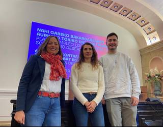 Durangoko sei herritar gura bako bakardadean dauden herrikideei laguntzen hasiko dira urtarrilean