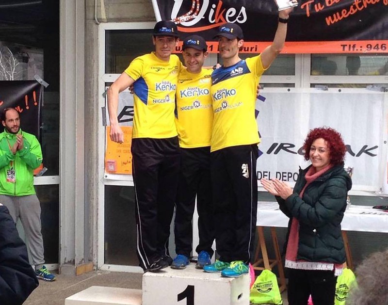 Gorka Bizkarra eta Omar Blanco podiumera igo dira Basauriko duatloian 