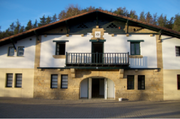 Ahal Dugu Euskadi: "Zornotzako zentroa 160 haur hartzen ari da, baina 40 hartzeko lekua du"