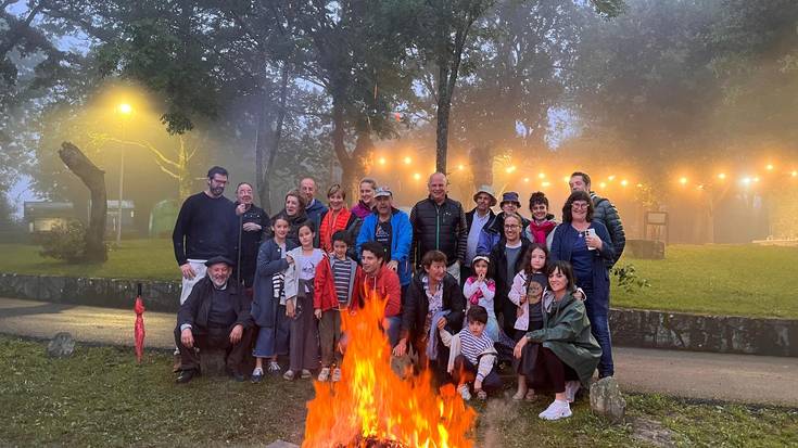 [EGITARAUA]: Paella txapelketa eta herri-afaria Garaiko sanjuanetan