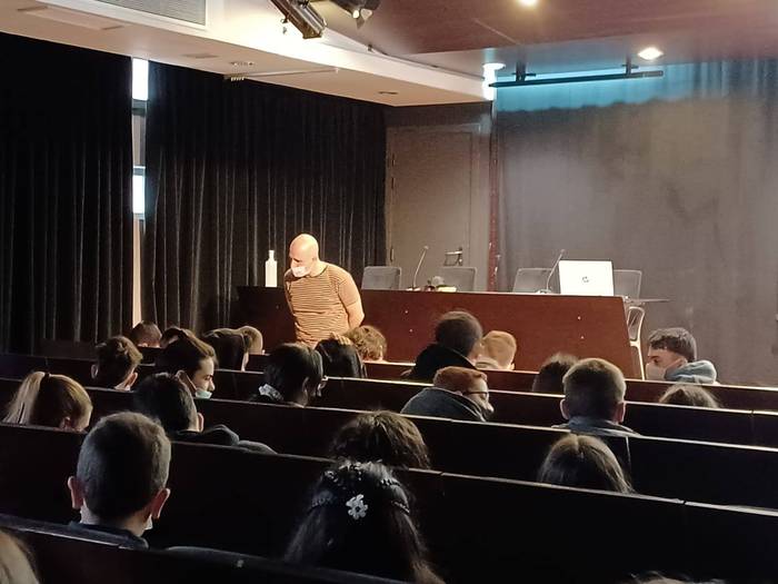 Eskola Agenda 2030 jardunaldi teknikoan parte hartu dute Zornotzako ikasleek