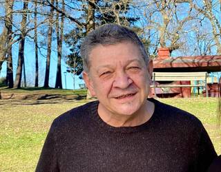 [GUTUNA] Ibon Munitisek bere osaba 'Txato' Guridiri idatzitako berba hunkigarriak