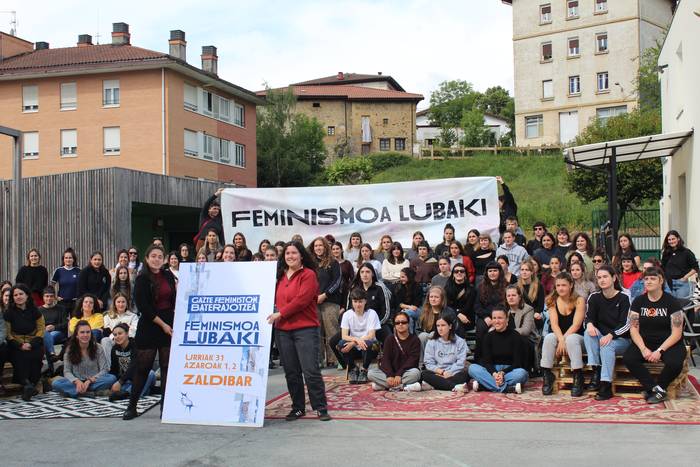 [EGITARAUA]: Berbaldi, tailer eta eskaintza kultural zabala Zaldibarren, Baterajotzea feminismoaren lubaki izan dadin