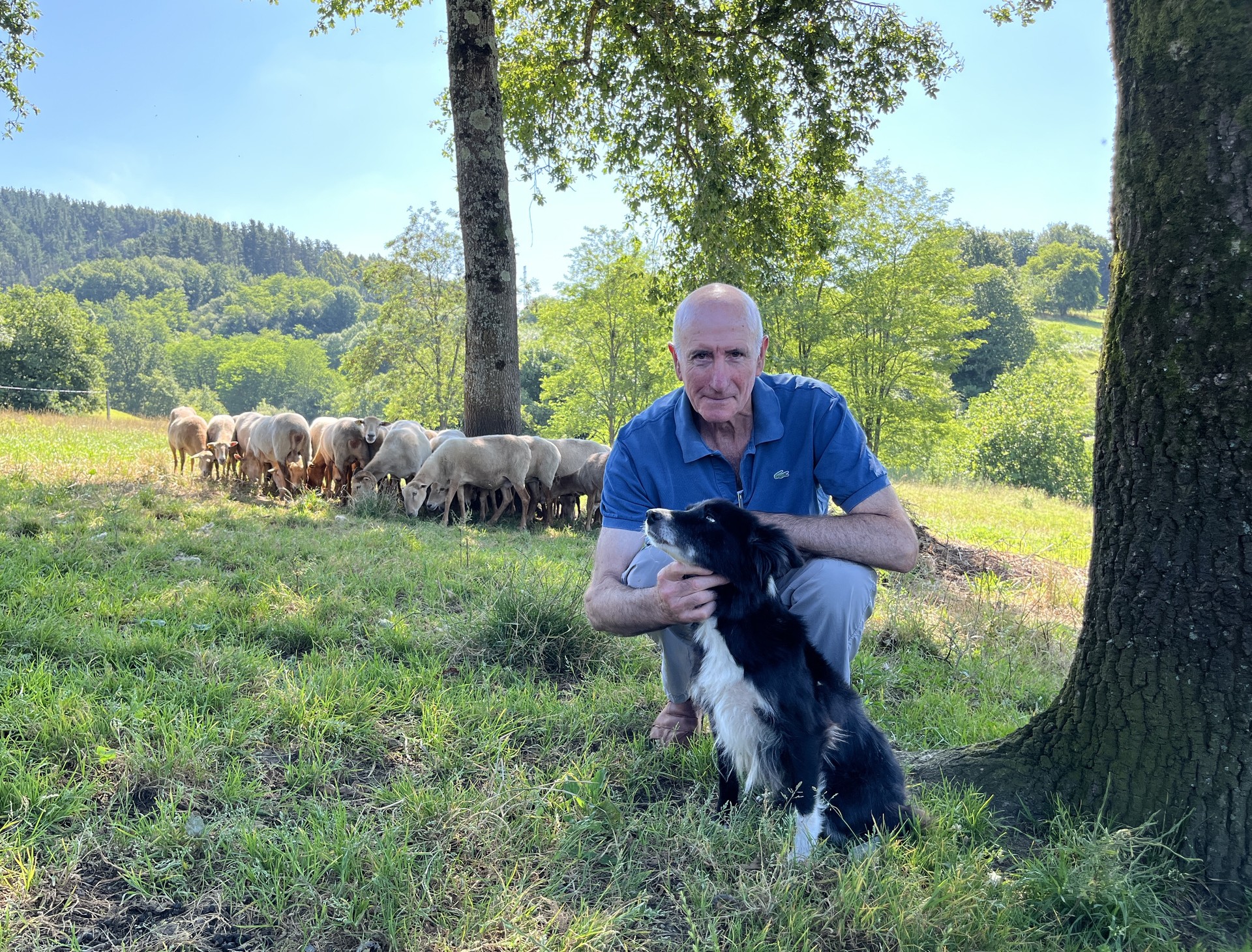 "Txakurragaz gozatu egiten dut txapelketetan"