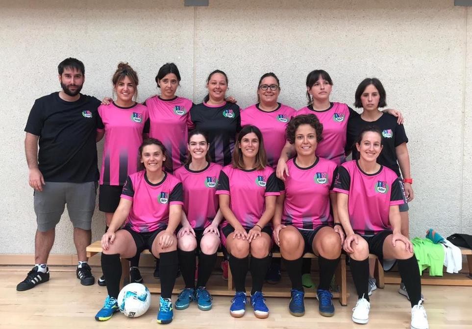 Beti Golek eta Elorrioko Buskantzak areto futboleko derbia jokatuko dute