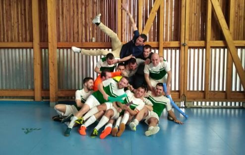 Txoporik sendoena areto futbolean dute abadiñarrek