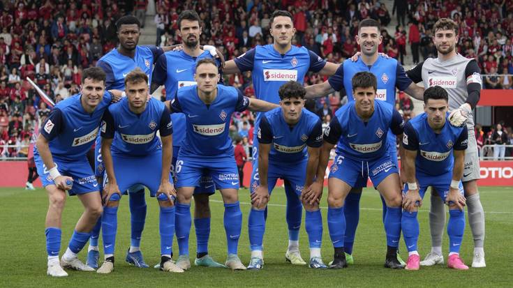 Amorebieta futbol taldea Bigarren Mailatik Lehenengo Federazio mailara jaitsi da