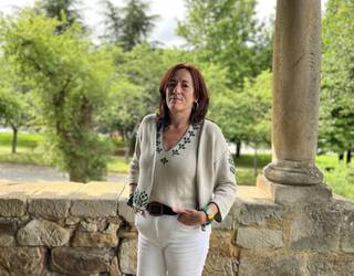 "Jostun taldeak asko lagundu dit euskaraz egiteko"