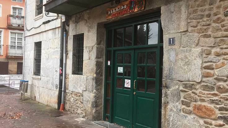 Herriko Taberna handitu egingo dute, osasun kontsultategiko espazioa ere hartuta