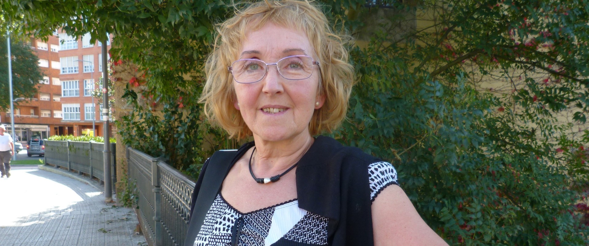 Miren Zamakona, Avifes elkarteko kidea: "Gaixotasun mentala duten pertsonei laguntzeko informatu egin behar da"
