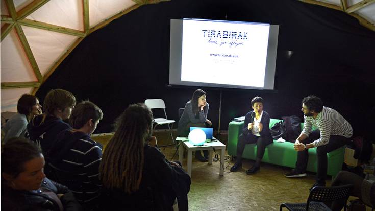 Urriaren 31ra arte aurkez ditzakete sortzaileek Azokako Guneetako euren proposamenak