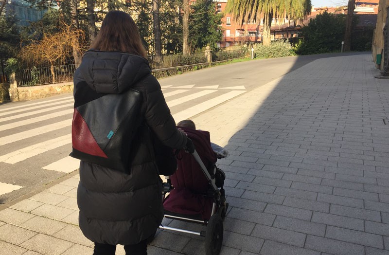 Jaiotzak gutxitu direla-eta, jaioberrientzako diru-laguntzak handitu ditu Zornotzako Udalak