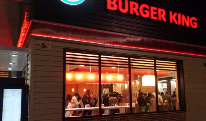 Epaitegiek ontzat eman dute Abadiñoko Udalak Burger Kingi emandako lizentzia 