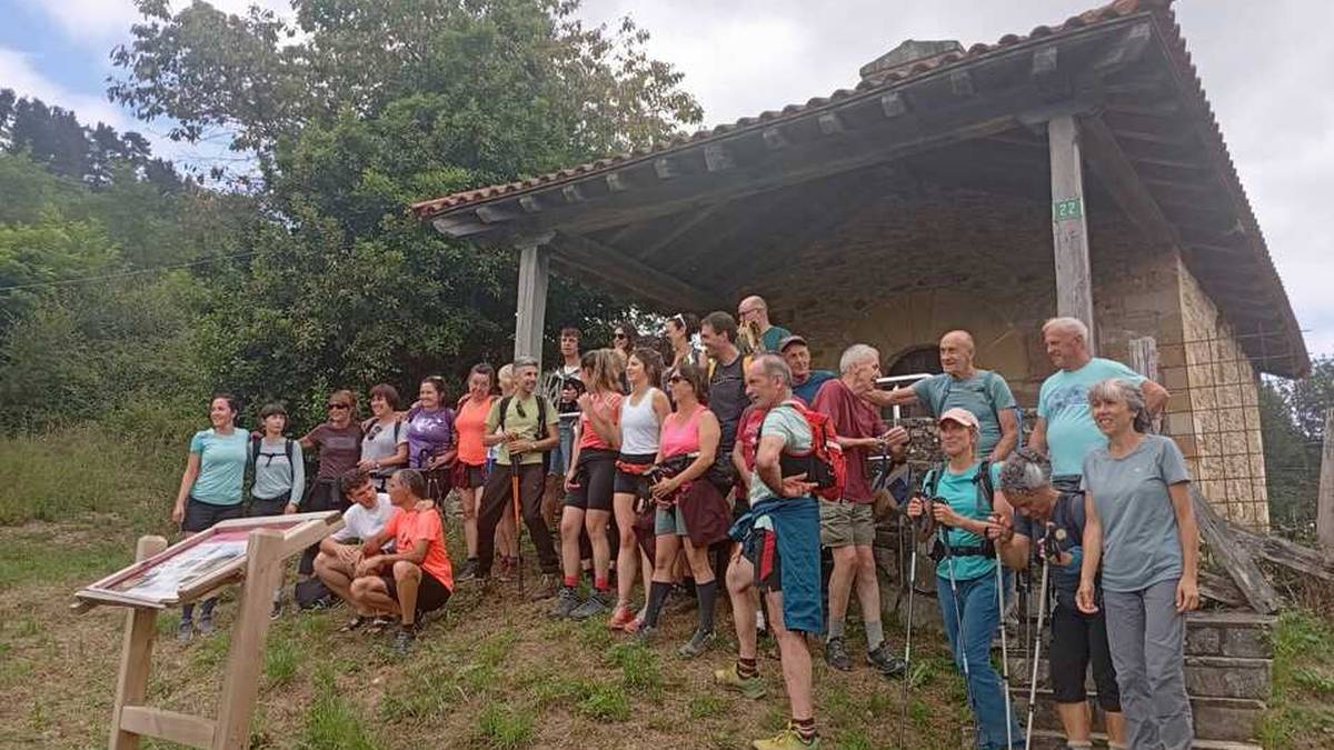 [ARGAZKI GALERIA] Urmuga ekimenagaz bat egin dute Iurretako Amatza auzoan