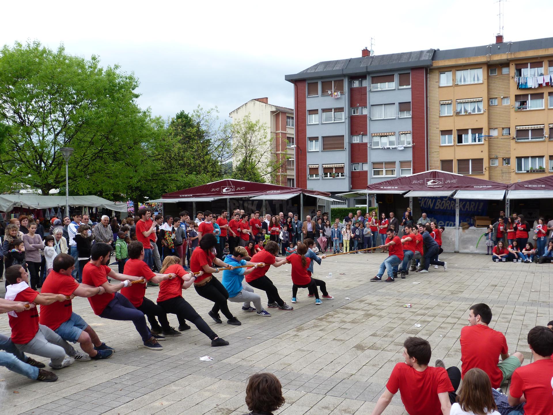 Traña-Matienako jaiak normaltasunez ospatuko dira, txosnagune eta guzti