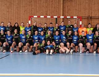 Sidenor Basauri eskubaloi taldeak Euskal Ligarako txartela lortu du Abadiñon jokatutako finalean