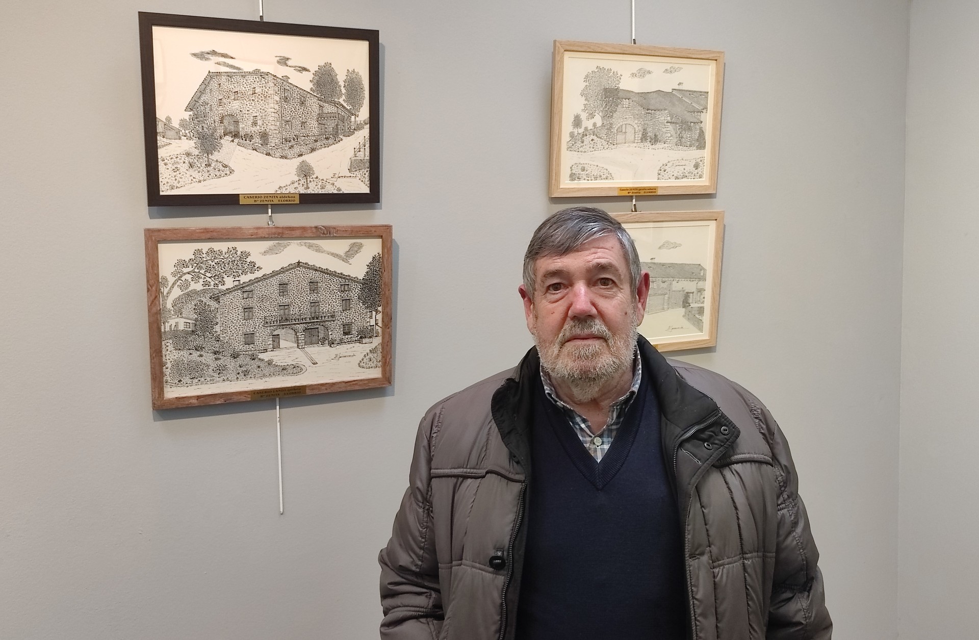 Enrike Larramendik ehun bat baserriren marrazkiak bildu ditu
