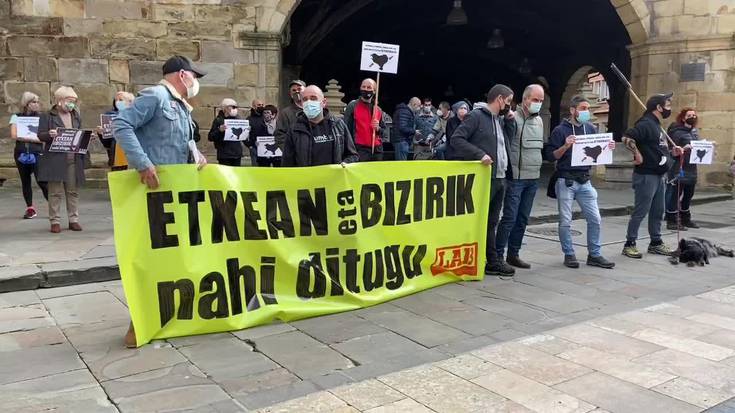 [BIDEOA] Euskal presoak etxeratzea eskatu du LABek