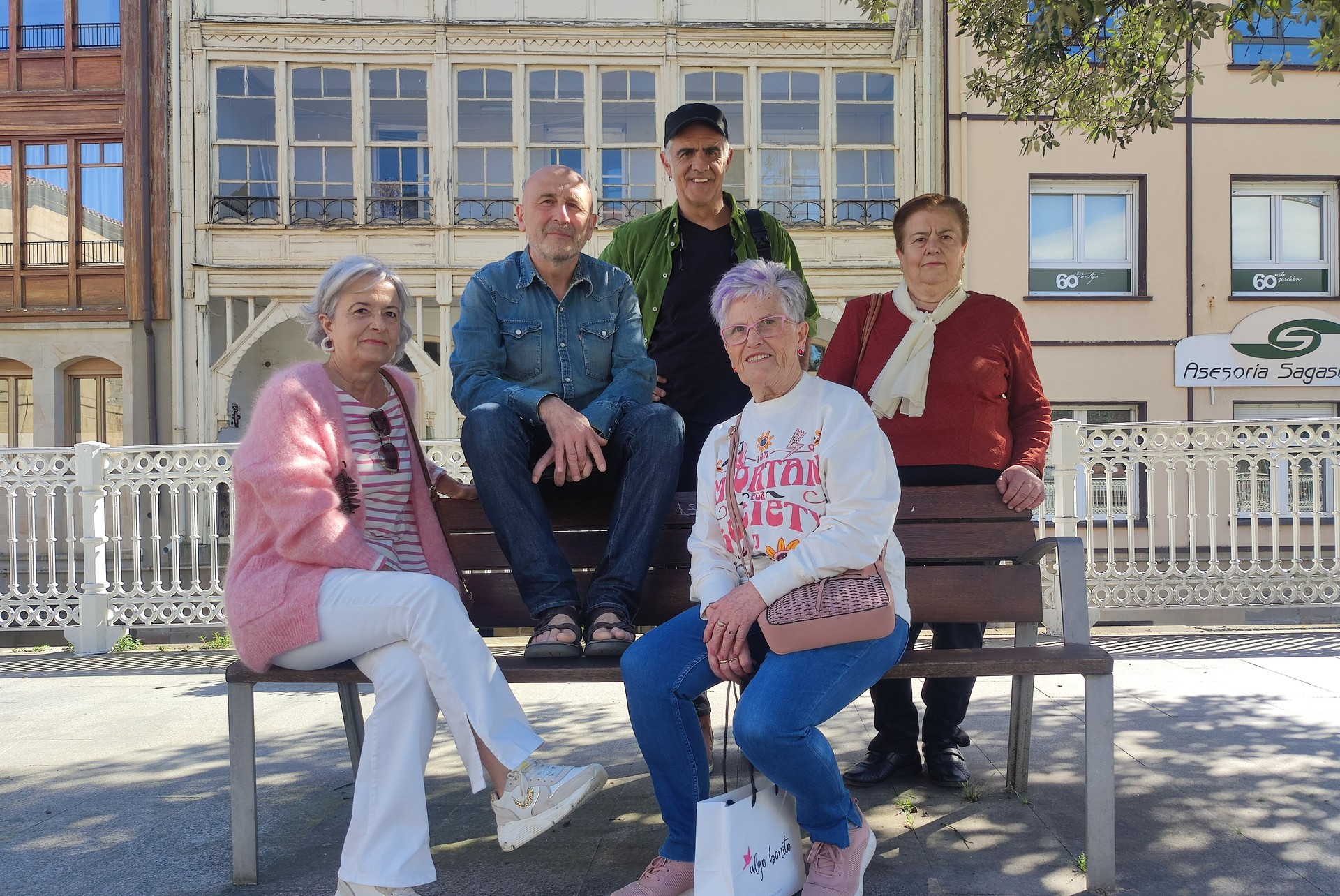 "Etorrera gogorra izan arren eta gerora ere mila istorio izan zuten arren, etortzeagaz bilatzen zutena lortu zutelakoan nago"