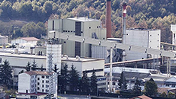 Su hartu du Iurretako paper fabrikako labe batek