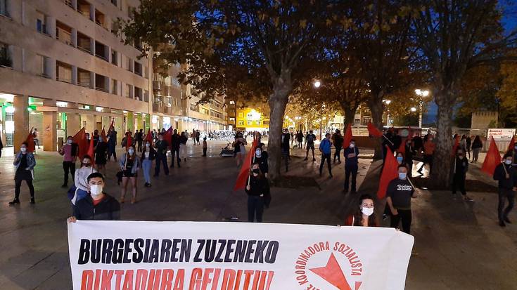 "Burgesiaren zuzeneko diktadura" salatu du kontzentrazio batean Gazte Koordinadora Sozialistak