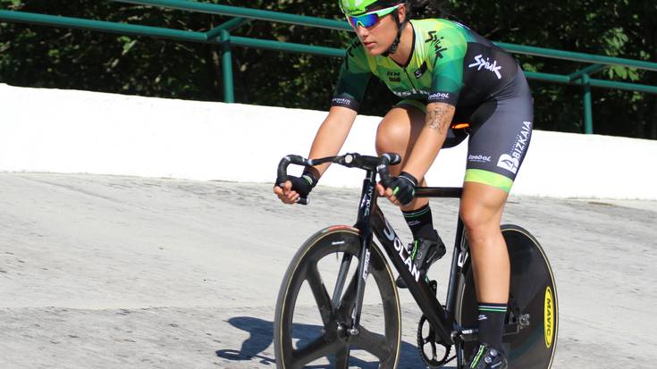 Ziortza Isasik Eustrak-Euskadi UCI taldearekin sinatu du