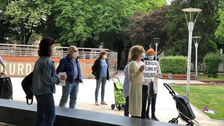 [ARGAZKI GALERIA] Arrazakeriaren aurkako mezua zabaldu dute Munduko Arrozen jaian