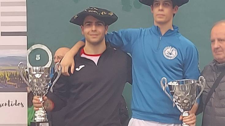 Faben Ituartek Lesakako Arkupe eskuz binakako pilota txapelketa irabazi du Goibururekin batera