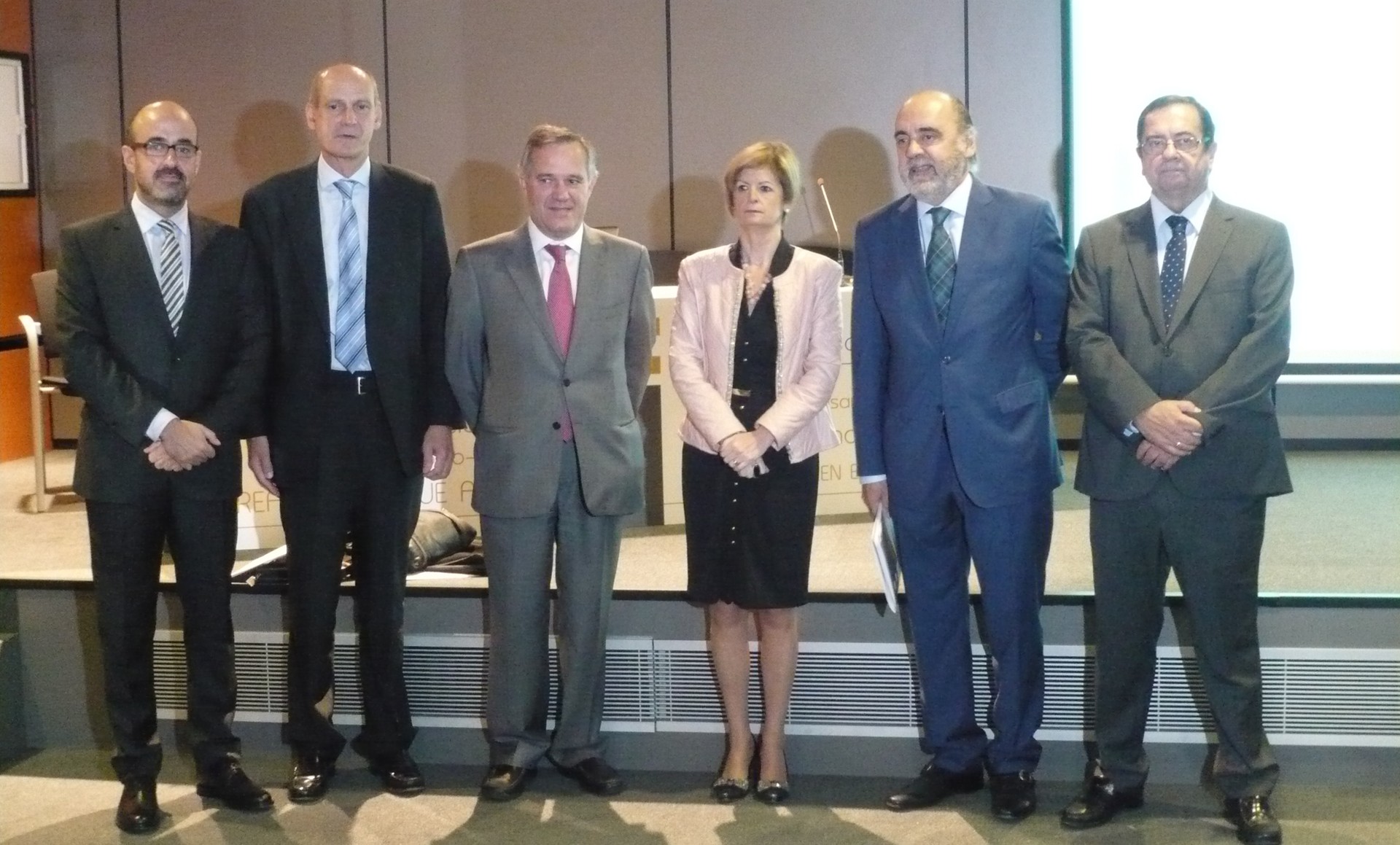 Nagusien arretaren gaineko sinposioa hasi dute Igurco Orue egoitzan