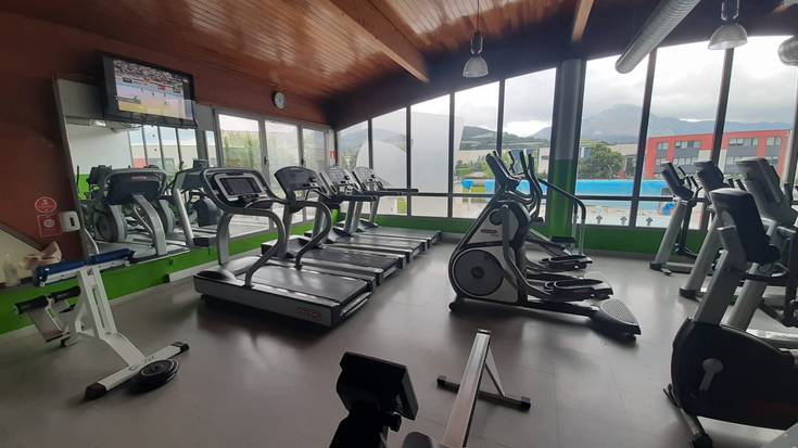 Gaur berrekingo diote Hiit, spinning, pilates eta crossgym ikastaroei Astolako igerilekuko gimnasioan