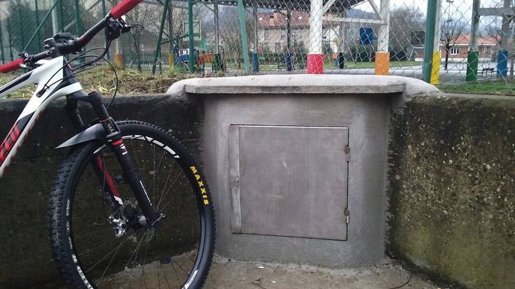 Abadiñon hilerri ondoan dagoen bizikletak garbitzeko gunea, berriro ere zabalik