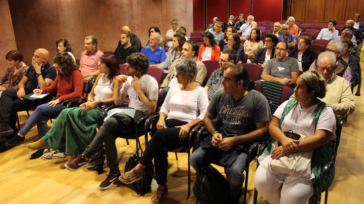 Hondakin guneen kokapenaren harira, Olleria, Juan Mari Altuna eta Montevideo kaleetakoek eragin dute kexarik gehien