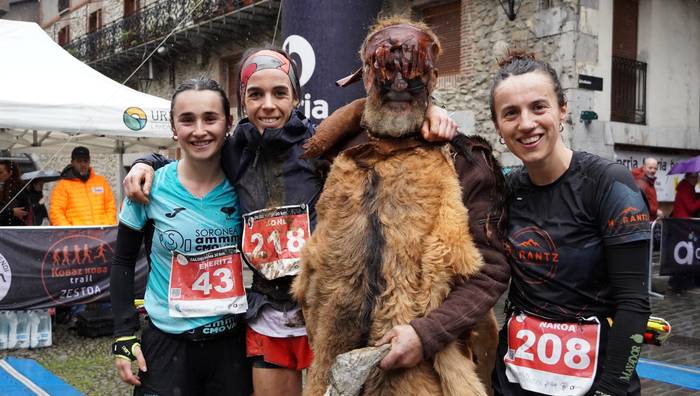 Jone Zenitagoia elorriarra irabazle, Zestoako Kobaz Koba mendi lasterketan