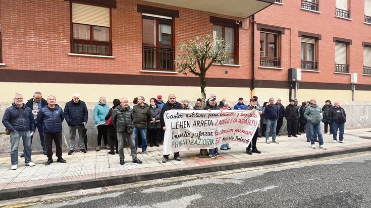 "Esandakoa betetzeko" eskatu diote berriro Osakidetzari