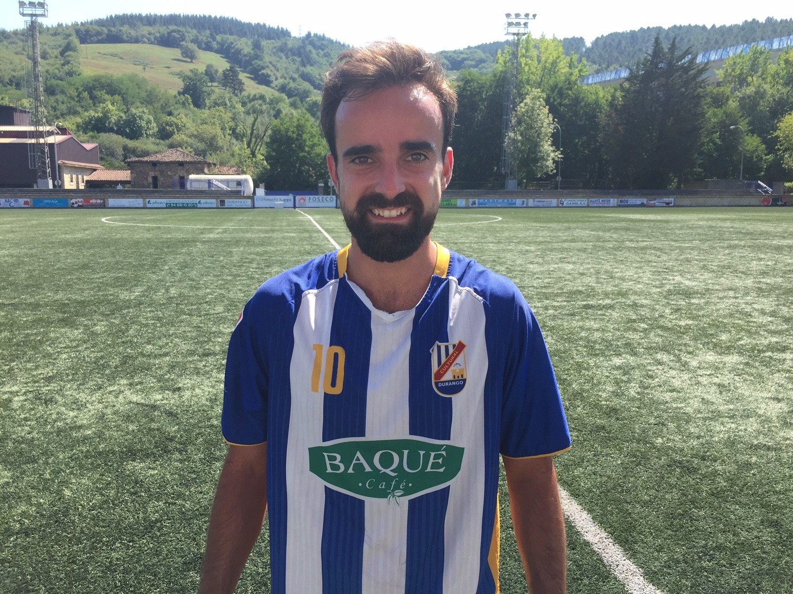 Unai Arizmendiarrieta: "Jokatzeko eta taldeari laguntzeko gogo handiz nago"