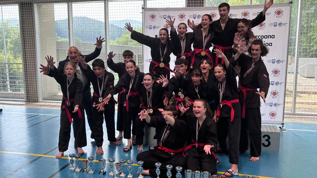 Ninjutsu Wadokan klubak 39 domina lortu ditu Gipuzkoako eta Euskadiko Kenpo txapelketetan