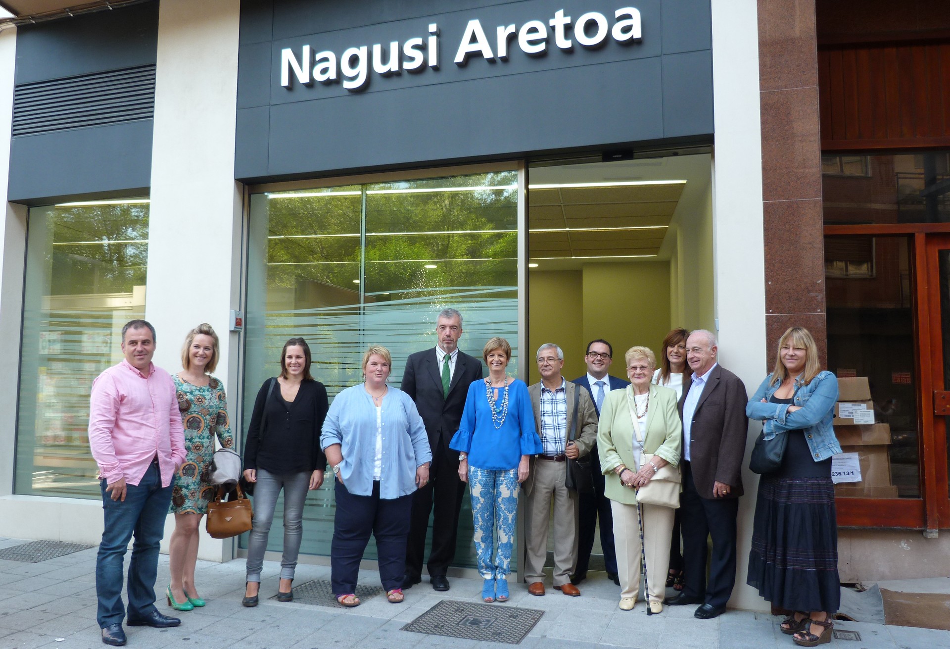 Edadekoen aisialdi aktiboa kudeatuko duen Nagusi Aretoa inauguratu dute