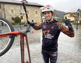 [BIDEOA]: "Bizikletagaz 'feeling' berezia daukat. Ia-ia bat gara"