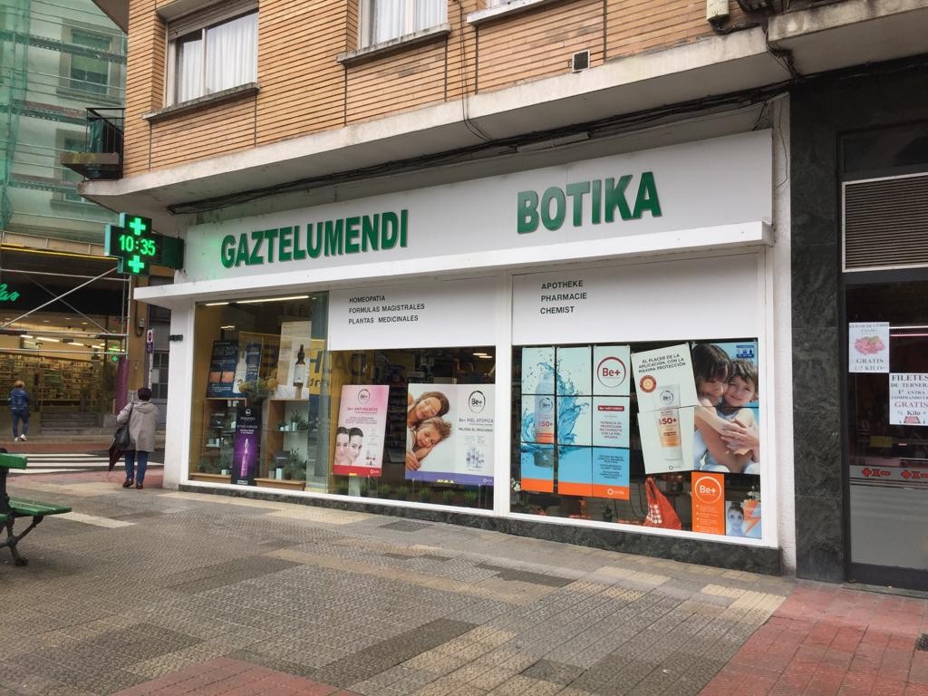 Novaltia banaketa enpresako hainbat langilek urtebete daramate greban eta kontzentrazioak deitu dituzte Durangon uztailaren 7rako