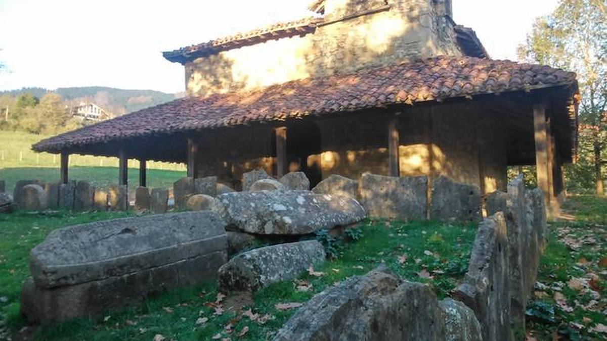 Bisita bereziak antolatu dituzte Elorrion aste santurako