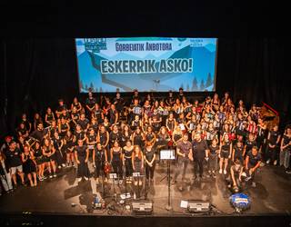 [ARGAZKI GALERIA] Emozioz betea izan da 'Gorbeiatik Anbotora' bidaia musikala