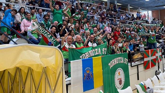 Teknei Zornotzak lider jarraitzen du Hirugarren FEB Mailan