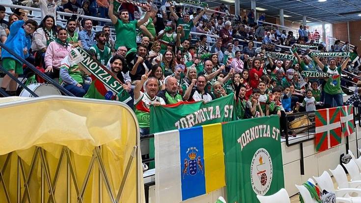 Teknei Zornotzak lider jarraitzen du Hirugarren FEB Mailan