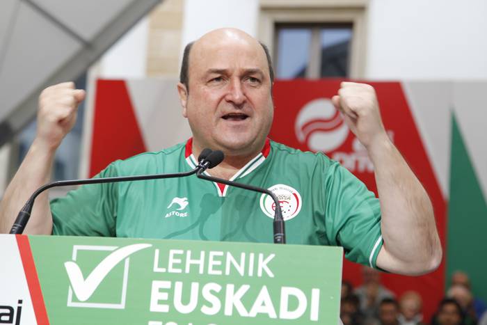 Euskal selekzioaren ofizialtasuna aldarrikatu du EAJk Zornotzan